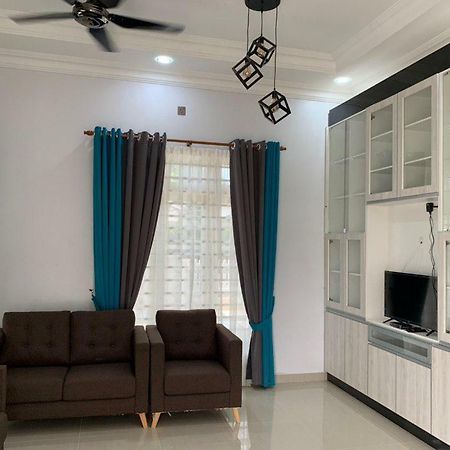 كُوالا تيرينغانو Aar Homestay المظهر الخارجي الصورة